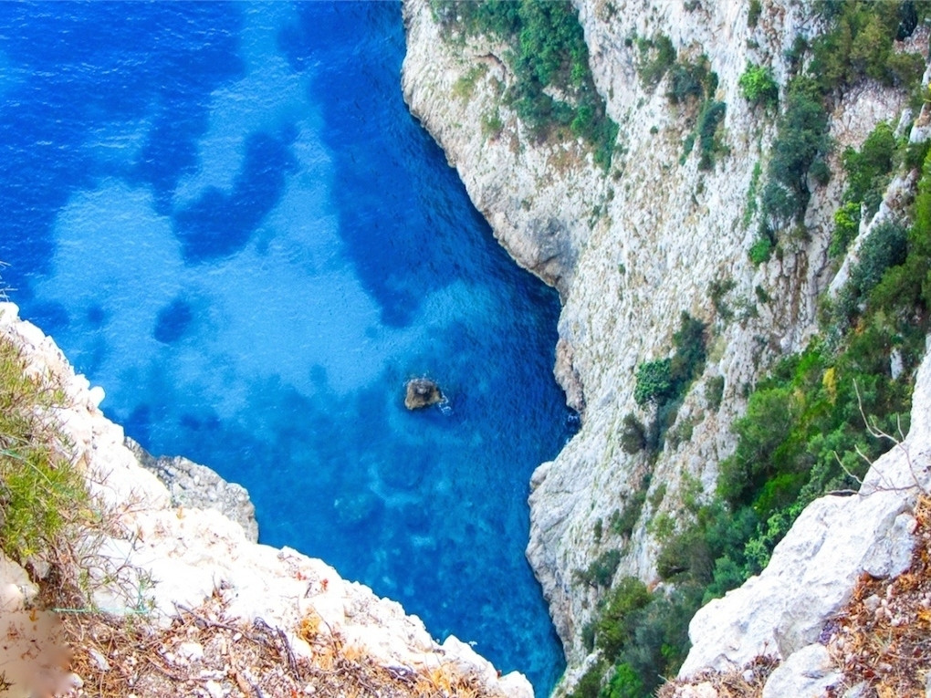 GOLDENTOURS INTERNATIONAL