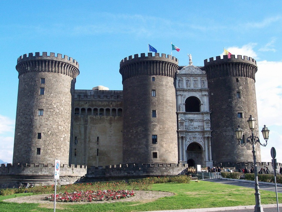 GOLDENTOURS INTERNATIONAL