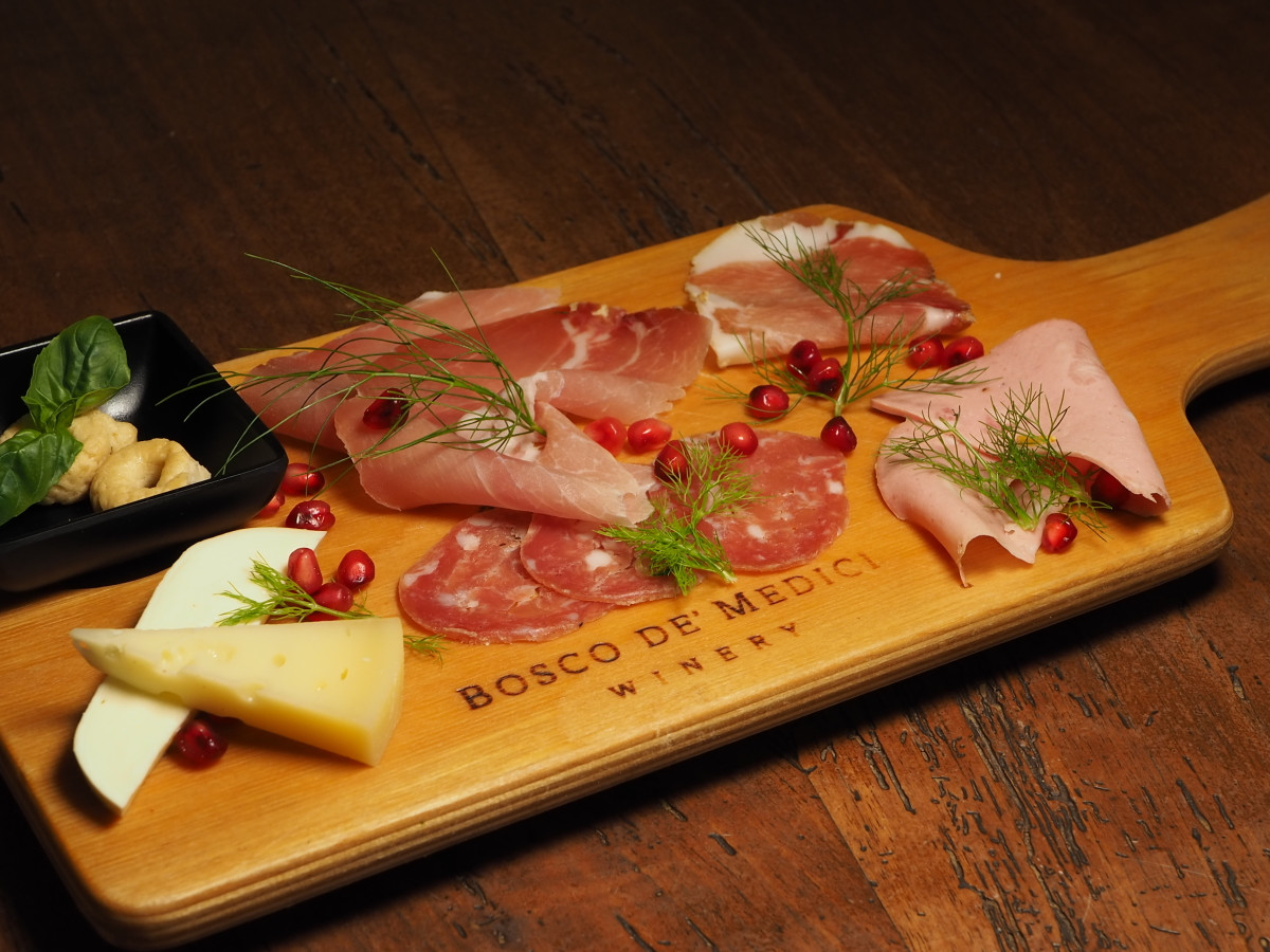 GOLDENTOURS INTERNATIONAL