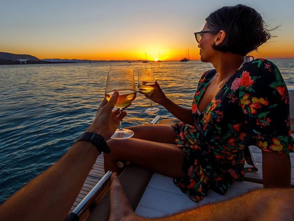 GOLDENTOURS INTERNATIONAL