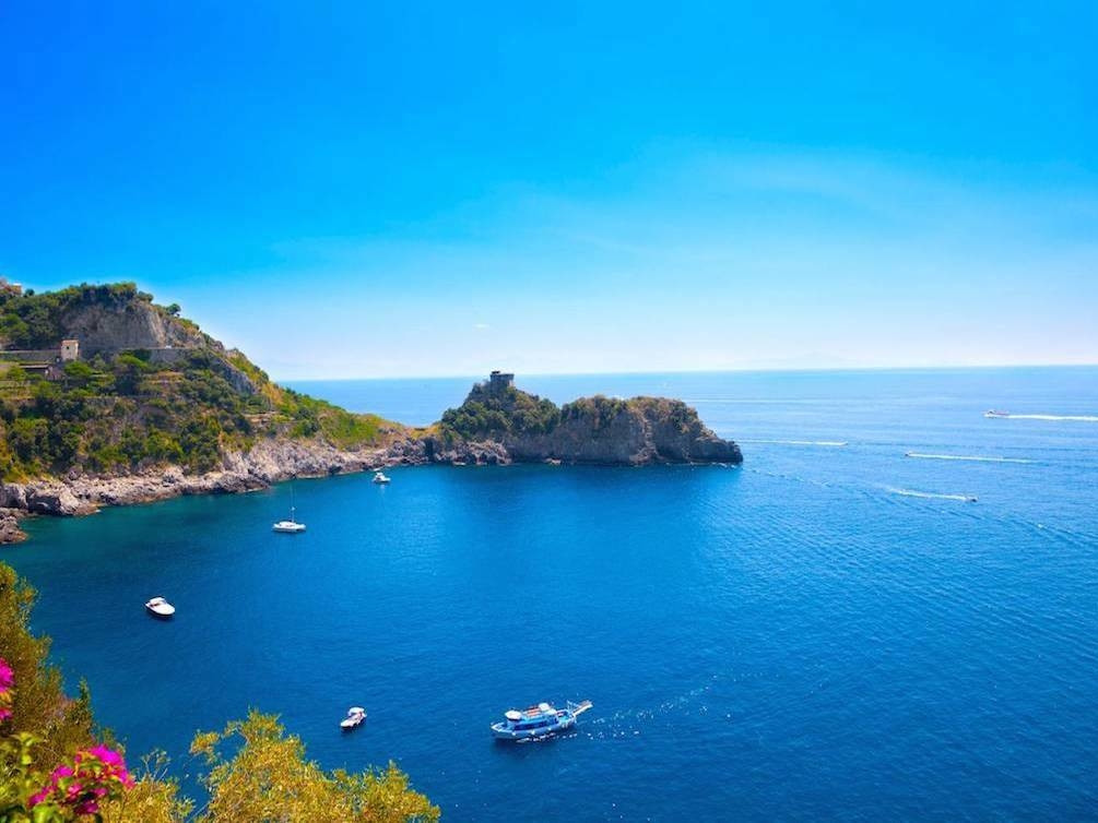 GOLDENTOURS INTERNATIONAL