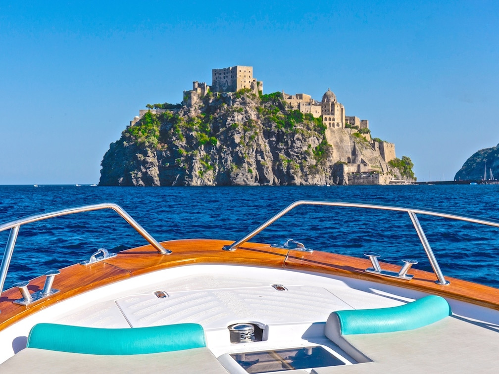 GOLDENTOURS INTERNATIONAL