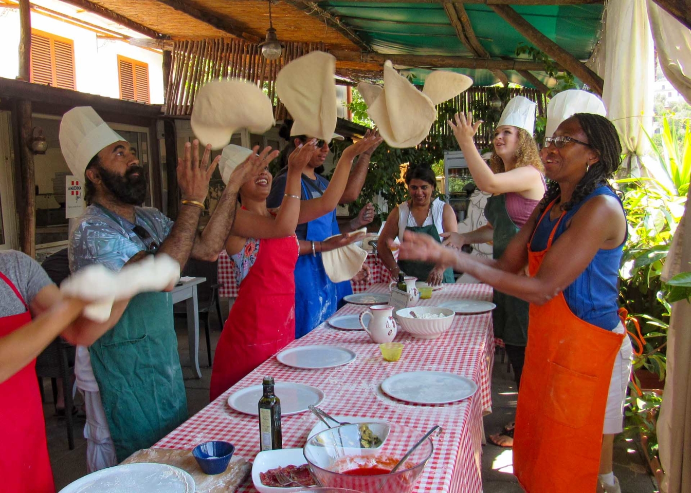 Corso di pizza napoletana con il pizzaiolo a Sorrento
