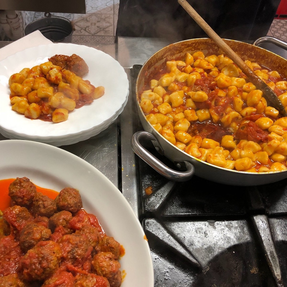 Pasta fatta a mano in una cooking class a Sorrento